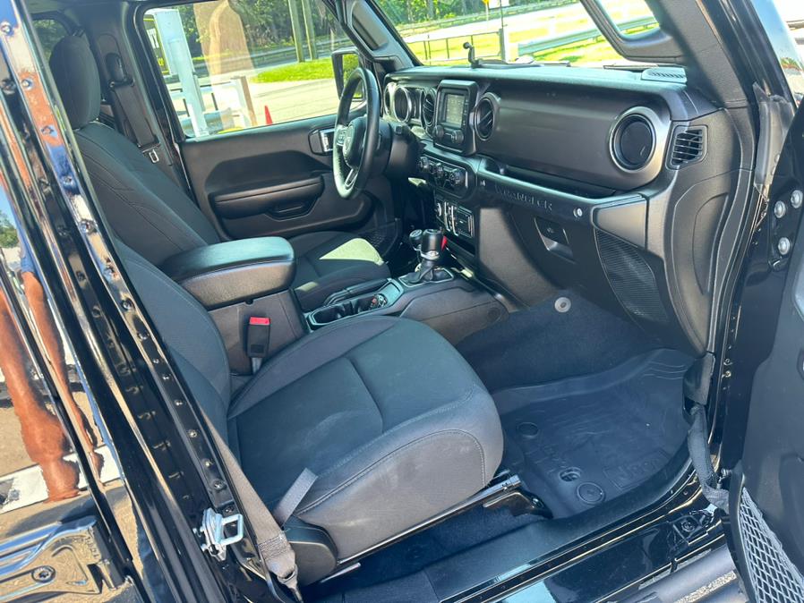 2018 Jeep Wrangler Unlimited Sport S 4x4, available for sale in South Windsor, Connecticut | Mike And Tony Auto Sales, Inc. South Windsor, Connecticut 2018 Jeep Wrangler Unlimited Sport S 4x4, available for sale in South Windsor, Connecticut | Mike And Tony Auto Sales, Inc. South Windsor, Connecticut