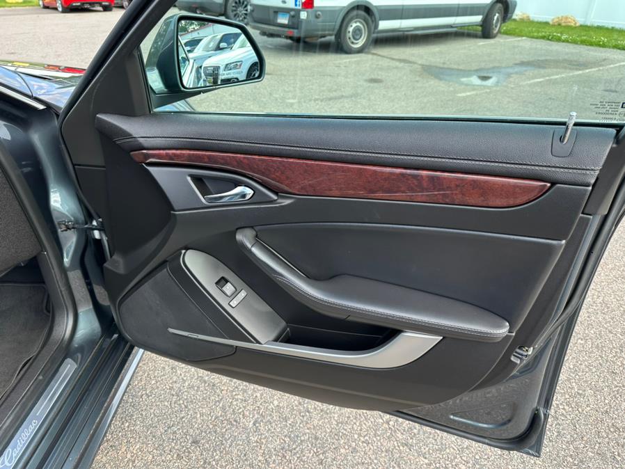 2012 Cadillac CTS Sedan 4dr Sdn 3.0L Luxury AWD, available for sale in South Windsor, Connecticut | Mike And Tony Auto Sales, Inc. South Windsor, Connecticut 2012 Cadillac CTS Sedan 4dr Sdn 3.0L Luxury AWD, available for sale in South Windsor, Connecticut | Mike And Tony Auto Sales, Inc. South Windsor, Connecticut
