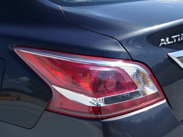 2013 Nissan Altima 2.5 SV, available for sale in Newton, Massachusetts | Cars of Boston. Newton, Massachusetts 2013 Nissan Altima 2.5 SV, available for sale in Newton, Massachusetts | Cars of Boston. Newton, Massachusetts