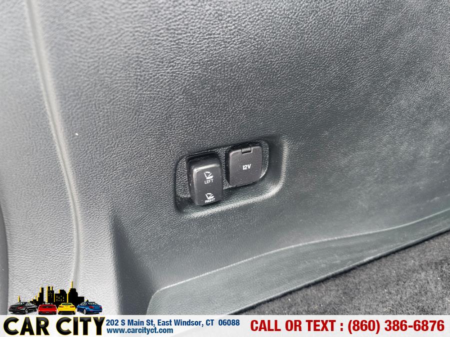 2019 Ford Edge SEL AWD, available for sale in East Windsor, Connecticut | Car City LLC. East Windsor, Connecticut 2019 Ford Edge SEL AWD, available for sale in East Windsor, Connecticut | Car City LLC. East Windsor, Connecticut