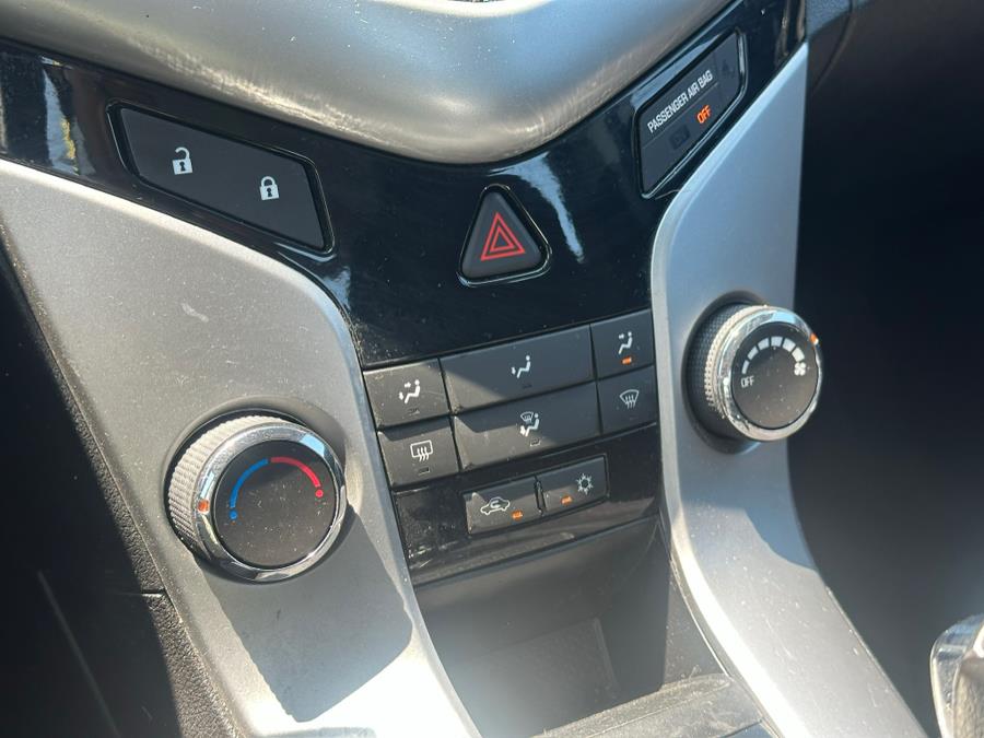 2014 Chevrolet Cruze 4dr Sdn Auto 1LT, available for sale in Irvington , New Jersey | Auto Haus of Irvington Corp. Irvington , New Jersey 2014 Chevrolet Cruze 4dr Sdn Auto 1LT, available for sale in Irvington , New Jersey | Auto Haus of Irvington Corp. Irvington , New Jersey