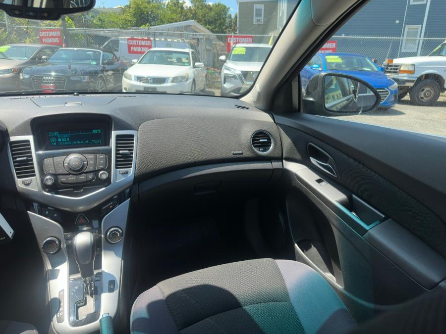 2014 Chevrolet Cruze 4dr Sdn Auto 1LT, available for sale in Irvington , New Jersey | Auto Haus of Irvington Corp. Irvington , New Jersey 2014 Chevrolet Cruze 4dr Sdn Auto 1LT, available for sale in Irvington , New Jersey | Auto Haus of Irvington Corp. Irvington , New Jersey