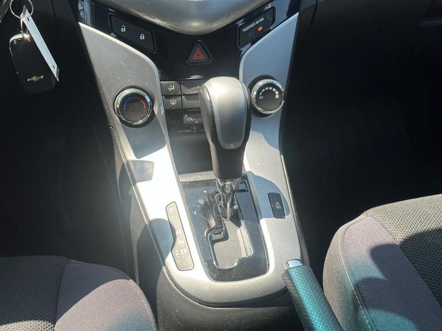 2014 Chevrolet Cruze 4dr Sdn Auto 1LT, available for sale in Irvington , New Jersey | Auto Haus of Irvington Corp. Irvington , New Jersey 2014 Chevrolet Cruze 4dr Sdn Auto 1LT, available for sale in Irvington , New Jersey | Auto Haus of Irvington Corp. Irvington , New Jersey