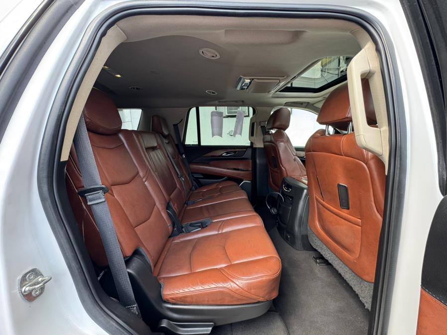 2019 Cadillac Escalade 4WD 4dr Luxury, available for sale in Newark, New Jersey | Champion Auto Sales. Newark, New Jersey 2019 Cadillac Escalade 4WD 4dr Luxury, available for sale in Newark, New Jersey | Champion Auto Sales. Newark, New Jersey