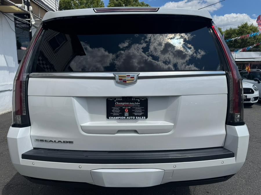 2019 Cadillac Escalade 4WD 4dr Luxury, available for sale in Newark, New Jersey | Champion Auto Sales. Newark, New Jersey 2019 Cadillac Escalade 4WD 4dr Luxury, available for sale in Newark, New Jersey | Champion Auto Sales. Newark, New Jersey