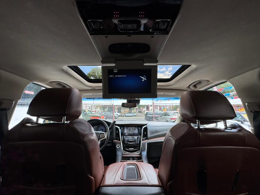 2019 Cadillac Escalade 4WD 4dr Luxury, available for sale in Newark, New Jersey | Champion Auto Sales. Newark, New Jersey 2019 Cadillac Escalade 4WD 4dr Luxury, available for sale in Newark, New Jersey | Champion Auto Sales. Newark, New Jersey