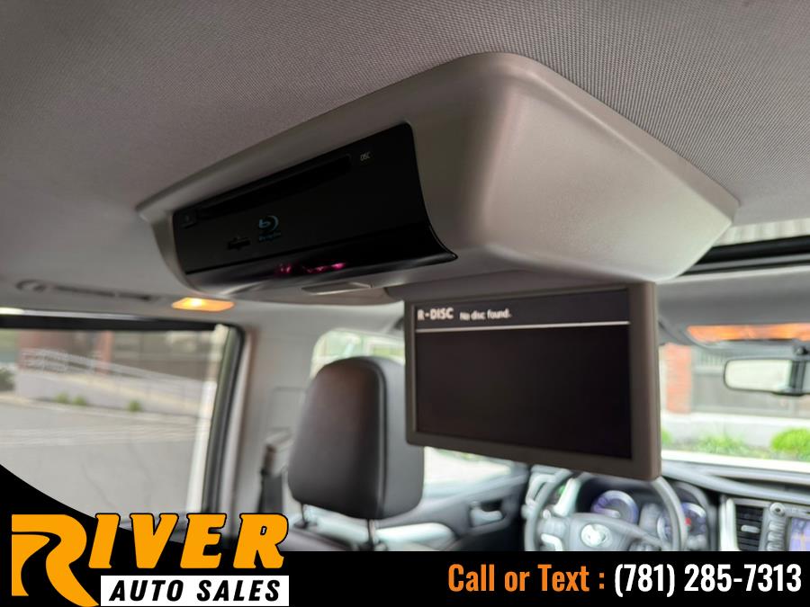 2015 Toyota Highlander AWD 4dr V6 XLE (Natl), available for sale in Malden, Massachusetts | River Auto Sales. Malden, Massachusetts 2015 Toyota Highlander AWD 4dr V6 XLE (Natl), available for sale in Malden, Massachusetts | River Auto Sales. Malden, Massachusetts