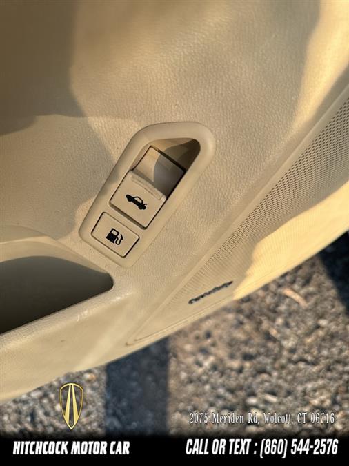 2009 Hyundai Sonata Limited, available for sale in Wolcott, Connecticut | Hitchcock Motor Car. Wolcott, Connecticut 2009 Hyundai Sonata Limited, available for sale in Wolcott, Connecticut | Hitchcock Motor Car. Wolcott, Connecticut