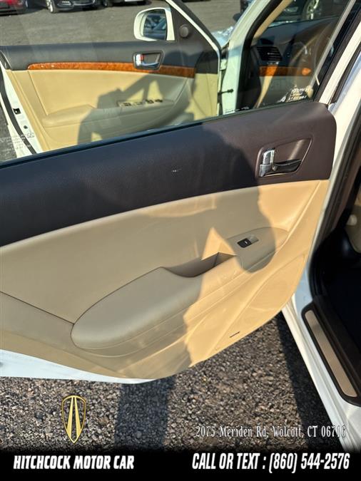 2009 Hyundai Sonata Limited, available for sale in Wolcott, Connecticut | Hitchcock Motor Car. Wolcott, Connecticut 2009 Hyundai Sonata Limited, available for sale in Wolcott, Connecticut | Hitchcock Motor Car. Wolcott, Connecticut