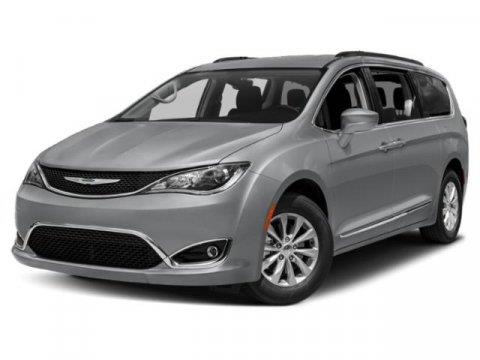2019 Chrysler Pacifica Touring L, available for sale in Fort Lauderdale, Florida | CarLux Fort Lauderdale. Fort Lauderdale, Florida 2019 Chrysler Pacifica Touring L, available for sale in Fort Lauderdale, Florida | CarLux Fort Lauderdale. Fort Lauderdale, Florida