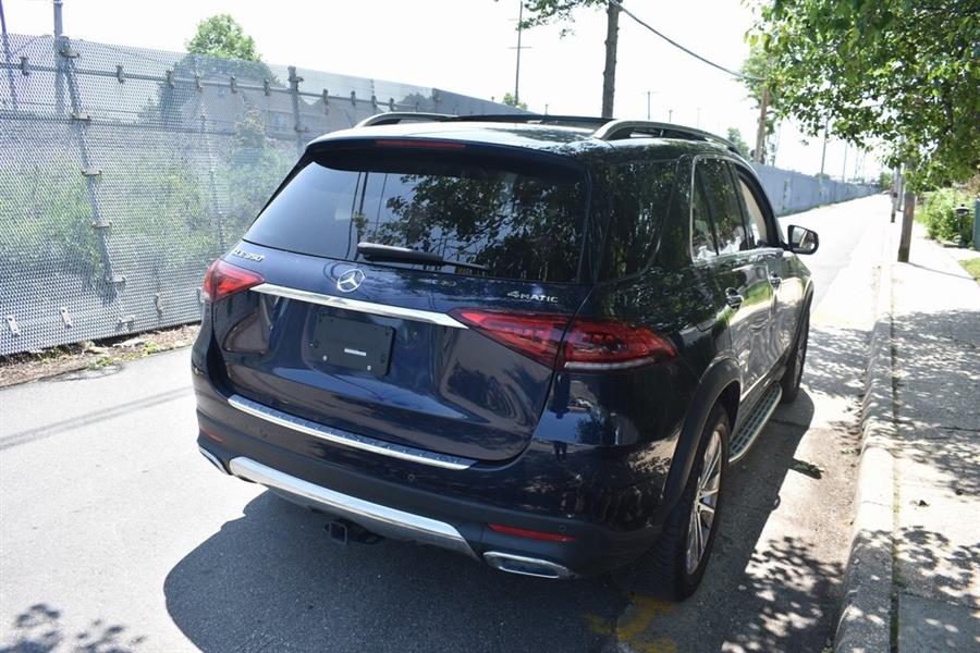 2022 Mercedes-benz Gle GLE 350, available for sale in Hempstead, New York | Certified Automotive Group. Hempstead, New York 2022 Mercedes-benz Gle GLE 350, available for sale in Hempstead, New York | Certified Automotive Group. Hempstead, New York