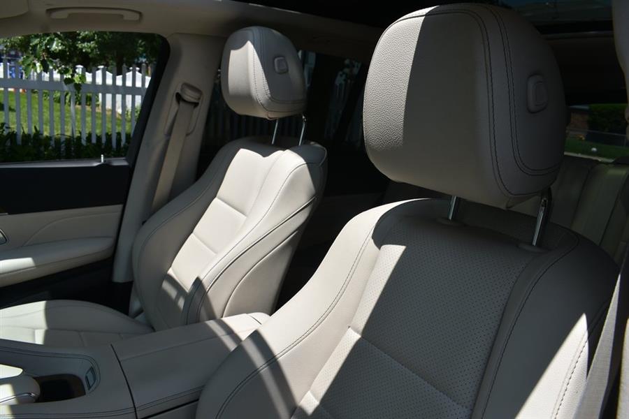 2022 Mercedes-benz Gle GLE 350, available for sale in Hempstead, New York | Certified Automotive Group. Hempstead, New York 2022 Mercedes-benz Gle GLE 350, available for sale in Hempstead, New York | Certified Automotive Group. Hempstead, New York