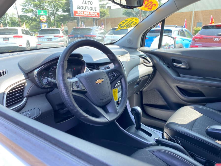 2022 Chevrolet Trax FWD 4dr LT, available for sale in Union, New Jersey | Drive Auto Boutique. Union, New Jersey 2022 Chevrolet Trax FWD 4dr LT, available for sale in Union, New Jersey | Drive Auto Boutique. Union, New Jersey