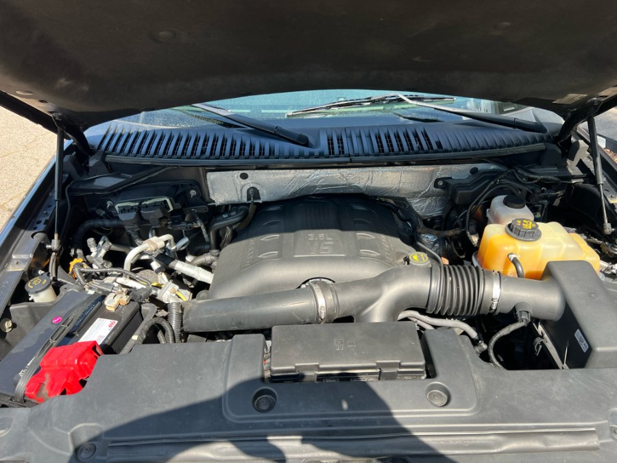 2015 Ford Expedition 4WD 4dr Limited, available for sale in Attleboro, Massachusetts | Toykarz MotorSports. Attleboro, Massachusetts 2015 Ford Expedition 4WD 4dr Limited, available for sale in Attleboro, Massachusetts | Toykarz MotorSports. Attleboro, Massachusetts