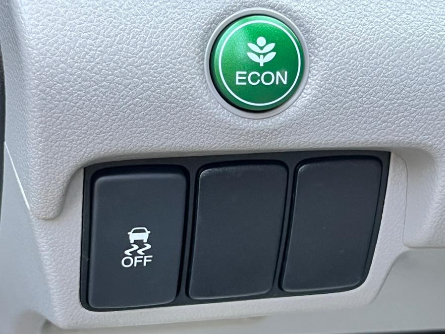 2013 Honda CR-V AWD 5dr LX, available for sale in Springfield, Massachusetts | Jordan Auto Sales Inc. Springfield, Massachusetts 2013 Honda CR-V AWD 5dr LX, available for sale in Springfield, Massachusetts | Jordan Auto Sales Inc. Springfield, Massachusetts