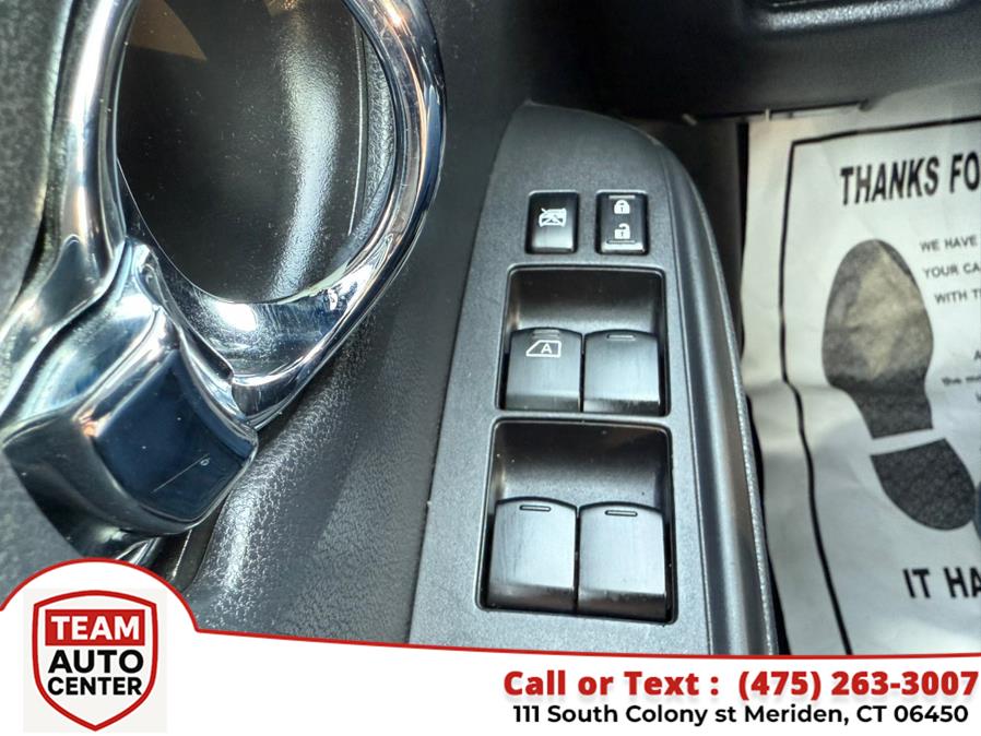 2014 Nissan Versa Note 5dr HB CVT 1.6 SV, available for sale in Meriden, Connecticut | T E A M Auto Center. Meriden, Connecticut 2014 Nissan Versa Note 5dr HB CVT 1.6 SV, available for sale in Meriden, Connecticut | T E A M Auto Center. Meriden, Connecticut