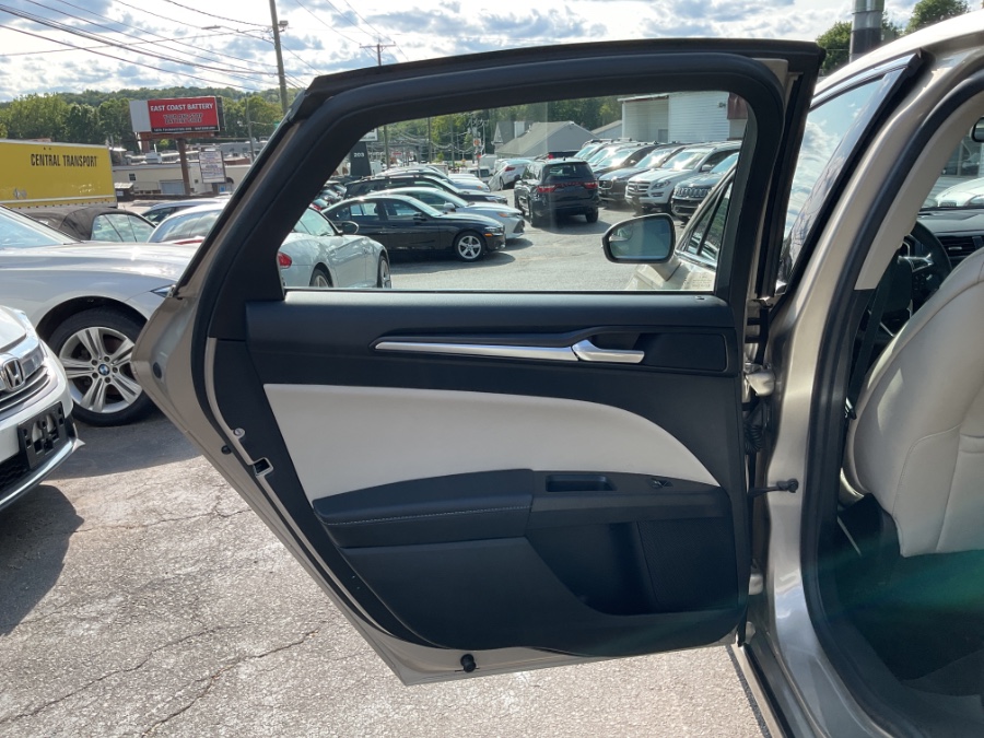 2018 Ford Fusion Titanium AWD, available for sale in Waterbury, Connecticut | Jim Juliani Motors. Waterbury, Connecticut 2018 Ford Fusion Titanium AWD, available for sale in Waterbury, Connecticut | Jim Juliani Motors. Waterbury, Connecticut