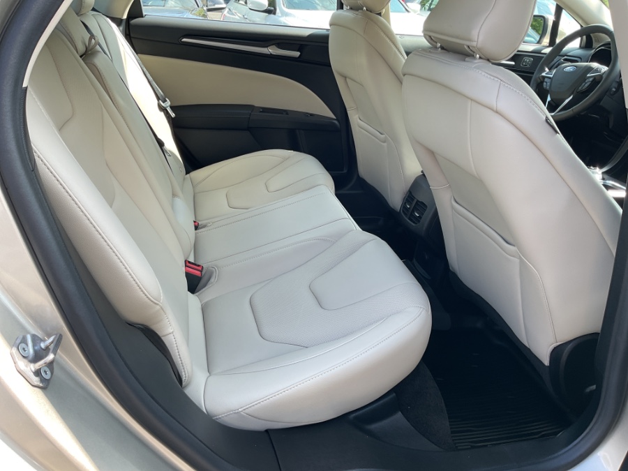 2018 Ford Fusion Titanium AWD, available for sale in Waterbury, Connecticut | Jim Juliani Motors. Waterbury, Connecticut 2018 Ford Fusion Titanium AWD, available for sale in Waterbury, Connecticut | Jim Juliani Motors. Waterbury, Connecticut