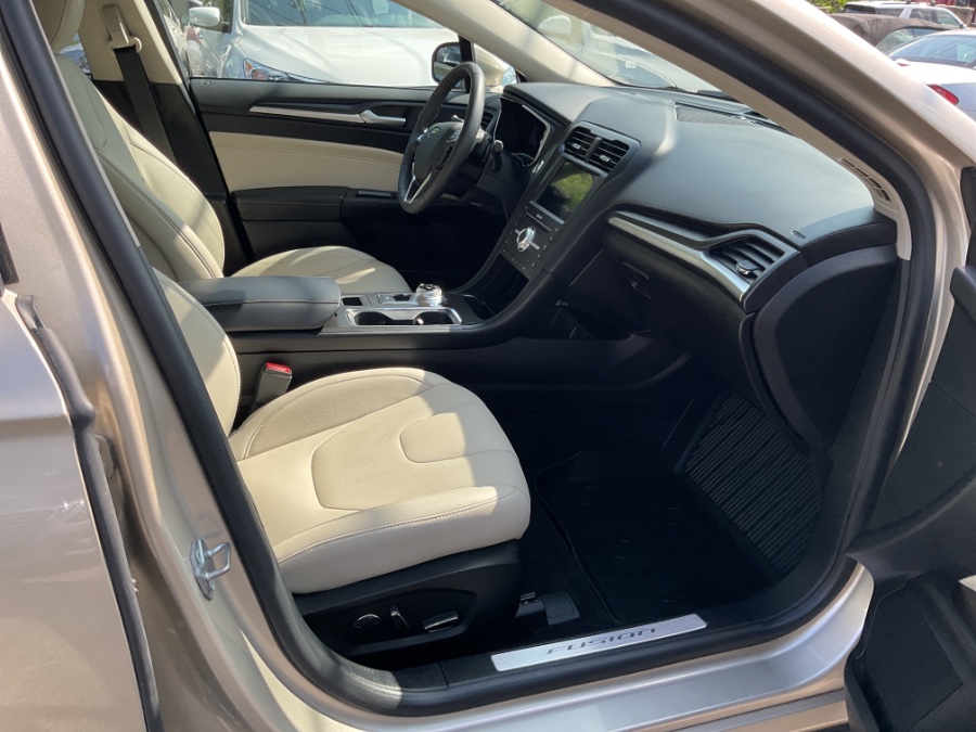 2018 Ford Fusion Titanium AWD, available for sale in Waterbury, Connecticut | Jim Juliani Motors. Waterbury, Connecticut 2018 Ford Fusion Titanium AWD, available for sale in Waterbury, Connecticut | Jim Juliani Motors. Waterbury, Connecticut