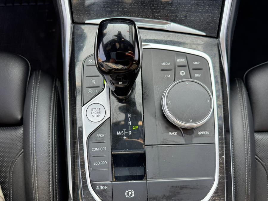 2022 BMW 3 Series 330i xDrive Sedan, available for sale in Jamaica, New York | Sunrise Autoland. Jamaica, New York 2022 BMW 3 Series 330i xDrive Sedan, available for sale in Jamaica, New York | Sunrise Autoland. Jamaica, New York