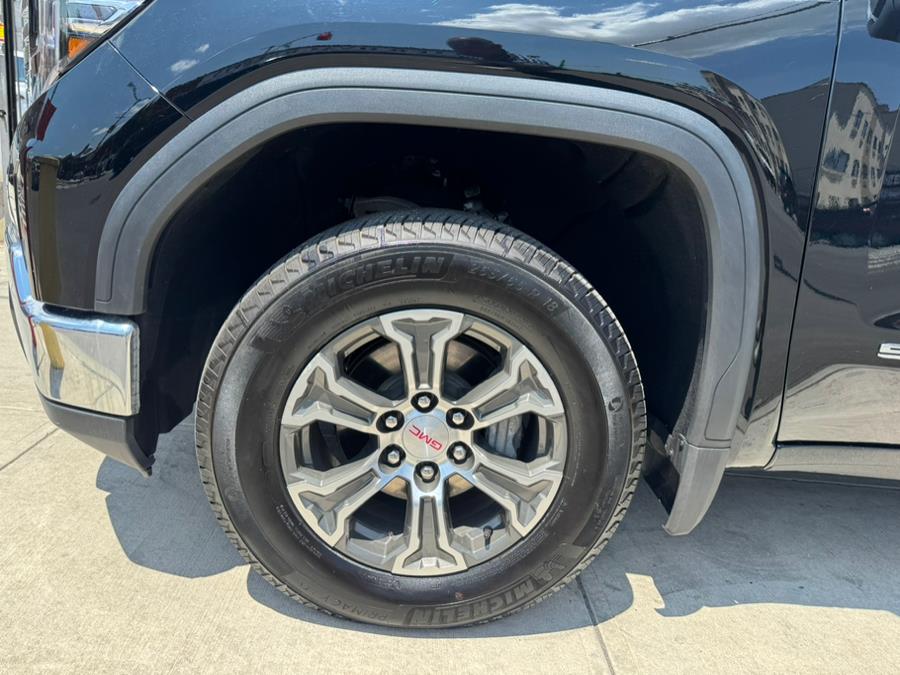 2025 GMC Sierra 1500 4WD Crew Cab 147" SLT, available for sale in Jamaica, New York | Sunrise Autoland. Jamaica, New York 2025 GMC Sierra 1500 4WD Crew Cab 147" SLT, available for sale in Jamaica, New York | Sunrise Autoland. Jamaica, New York
