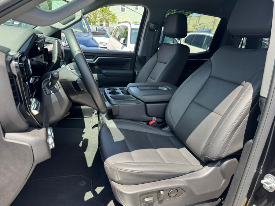 2025 GMC Sierra 1500 4WD Crew Cab 147" SLT, available for sale in Jamaica, New York | Sunrise Autoland. Jamaica, New York 2025 GMC Sierra 1500 4WD Crew Cab 147" SLT, available for sale in Jamaica, New York | Sunrise Autoland. Jamaica, New York