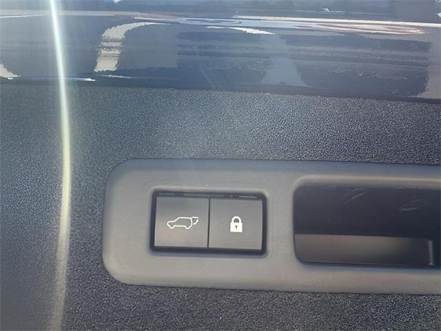2021 Lexus RX 350L photo 10