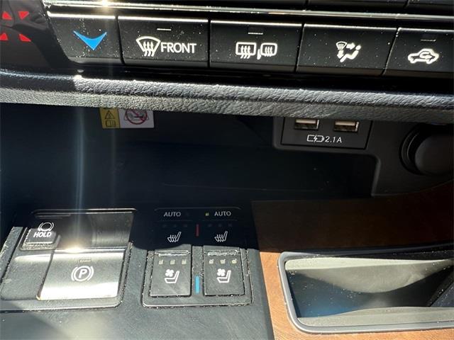 2021 Lexus RX 350L photo 18