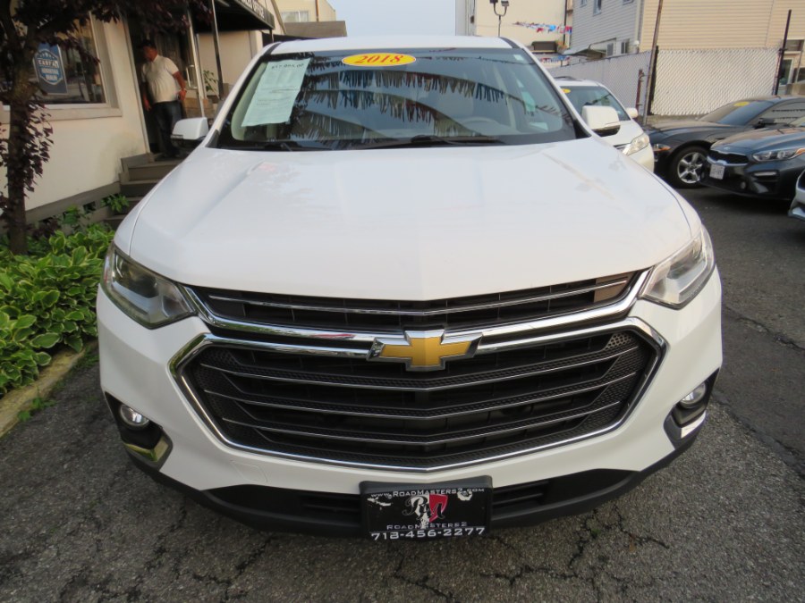 2018 Chevrolet Traverse AWD 4dr LT Leather w/3LT, available for sale in Middle Village, New York | Road Masters II INC. Middle Village, New York 2018 Chevrolet Traverse AWD 4dr LT Leather w/3LT, available for sale in Middle Village, New York | Road Masters II INC. Middle Village, New York