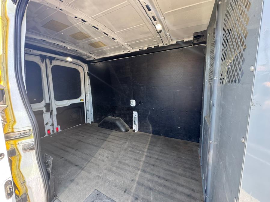 2018 Ford Transit Van T-150 130" Med Rf 8600 GVWR Sliding RH Dr, available for sale in Methuen, Massachusetts | Danny's Auto Sales. Methuen, Massachusetts 2018 Ford Transit Van T-150 130" Med Rf 8600 GVWR Sliding RH Dr, available for sale in Methuen, Massachusetts | Danny's Auto Sales. Methuen, Massachusetts