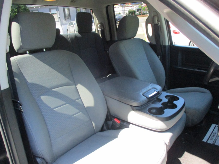 2017 Ram 1500 Tradesman 4x4 Quad Cab 6''4" Box, available for sale in Meriden, Connecticut | Cos Central Auto. Meriden, Connecticut 2017 Ram 1500 Tradesman 4x4 Quad Cab 6''4" Box, available for sale in Meriden, Connecticut | Cos Central Auto. Meriden, Connecticut