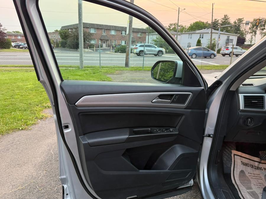 2019 Volkswagen Atlas 3.6L V6 SE 4MOTION, available for sale in Philadelphia, Pennsylvania | Eugen's Auto Sales & Repairs. Philadelphia, Pennsylvania 2019 Volkswagen Atlas 3.6L V6 SE 4MOTION, available for sale in Philadelphia, Pennsylvania | Eugen's Auto Sales & Repairs. Philadelphia, Pennsylvania