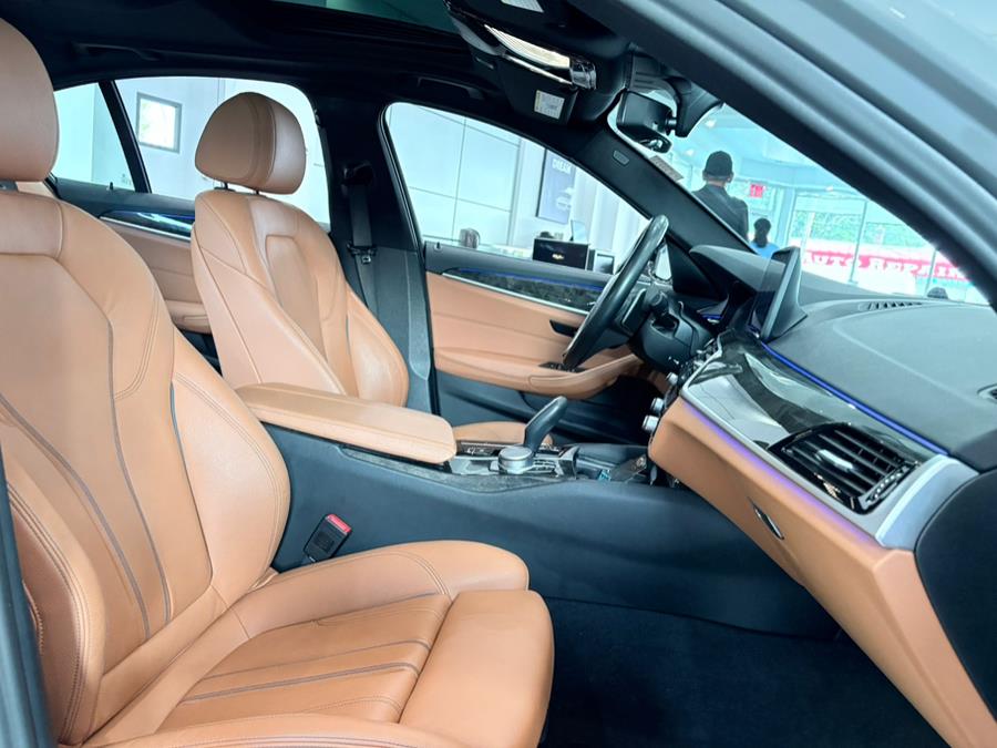 2022 BMW 5 Series 530i xDrive Sedan, available for sale in Franklin Square, New York | Luxury Motor Club. Franklin Square, New York 2022 BMW 5 Series 530i xDrive Sedan, available for sale in Franklin Square, New York | Luxury Motor Club. Franklin Square, New York