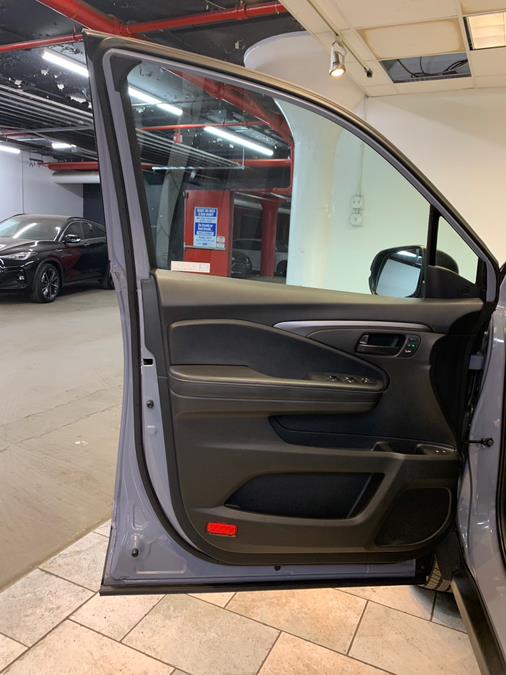 2022 Honda Passport EX-L AWD, available for sale in Hillside, New Jersey | Euro Lux Auto. Hillside, New Jersey 2022 Honda Passport EX-L AWD, available for sale in Hillside, New Jersey | Euro Lux Auto. Hillside, New Jersey