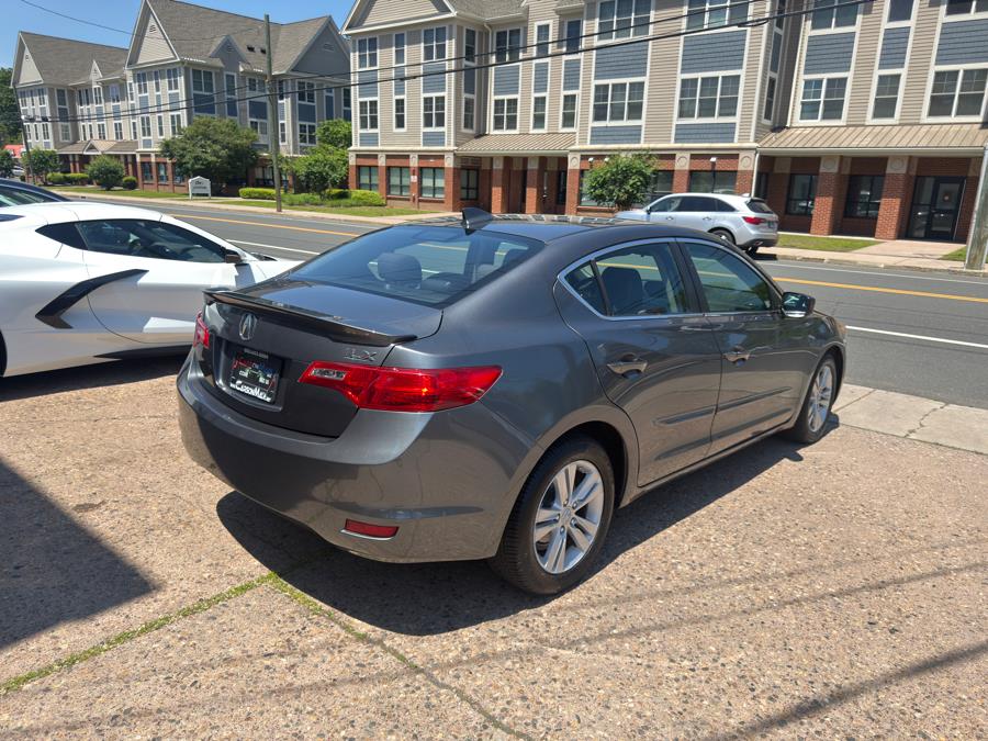2013 Acura ILX 4dr Sdn 2.0L, available for sale in Manchester, Connecticut | Carsonmain LLC. Manchester, Connecticut 2013 Acura ILX 4dr Sdn 2.0L, available for sale in Manchester, Connecticut | Carsonmain LLC. Manchester, Connecticut