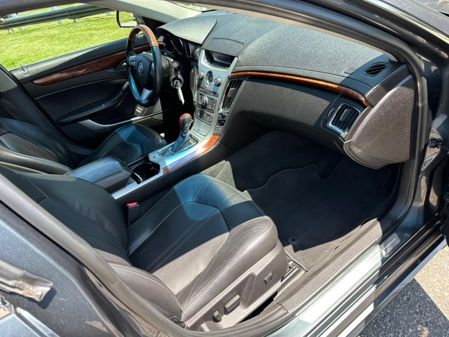 2012 Cadillac CTS Sedan 4dr Sdn 3.0L Luxury AWD, available for sale in South Windsor, Connecticut | Mike And Tony Auto Sales, Inc. South Windsor, Connecticut 2012 Cadillac CTS Sedan 4dr Sdn 3.0L Luxury AWD, available for sale in South Windsor, Connecticut | Mike And Tony Auto Sales, Inc. South Windsor, Connecticut