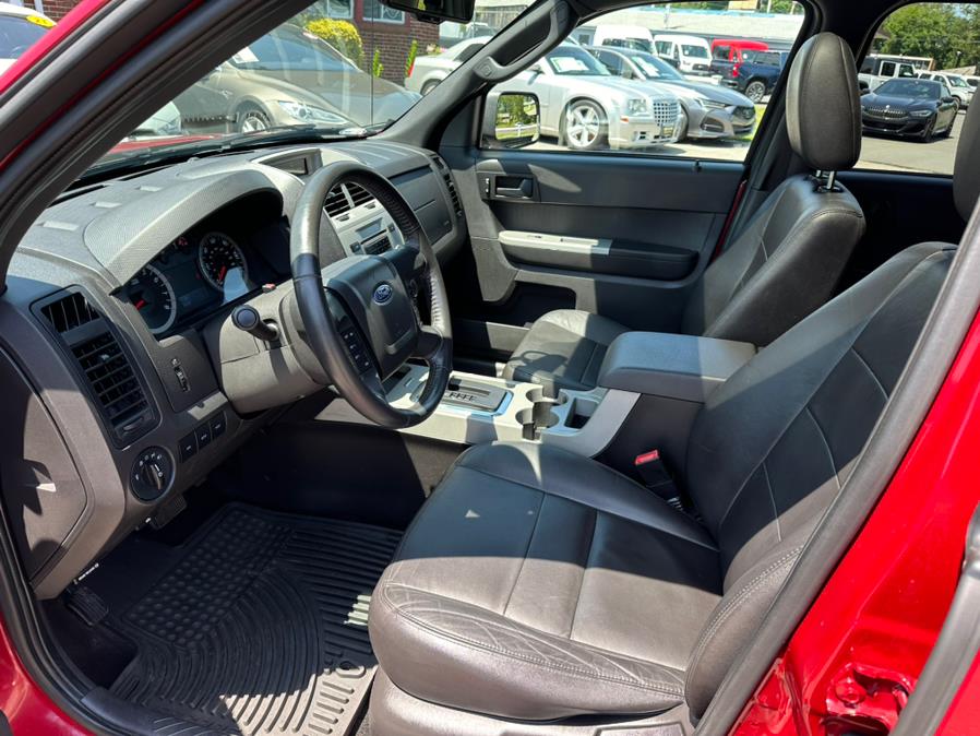 2010 Ford Escape 4WD 4dr XLT, available for sale in South Windsor, Connecticut | Mike And Tony Auto Sales, Inc. South Windsor, Connecticut 2010 Ford Escape 4WD 4dr XLT, available for sale in South Windsor, Connecticut | Mike And Tony Auto Sales, Inc. South Windsor, Connecticut