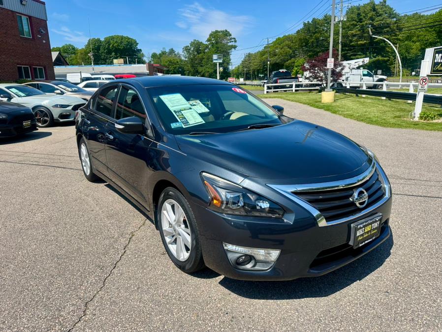 2015 Nissan Altima 4dr Sdn I4 2.5 S, available for sale in South Windsor, Connecticut | Mike And Tony Auto Sales, Inc. South Windsor, Connecticut 2015 Nissan Altima 4dr Sdn I4 2.5 S, available for sale in South Windsor, Connecticut | Mike And Tony Auto Sales, Inc. South Windsor, Connecticut