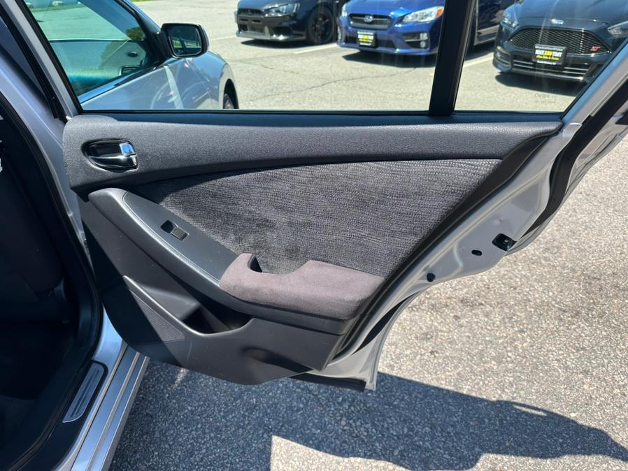 2012 Nissan Altima 4dr Sdn I4 CVT 2.5 S, available for sale in South Windsor, Connecticut | Mike And Tony Auto Sales, Inc. South Windsor, Connecticut 2012 Nissan Altima 4dr Sdn I4 CVT 2.5 S, available for sale in South Windsor, Connecticut | Mike And Tony Auto Sales, Inc. South Windsor, Connecticut