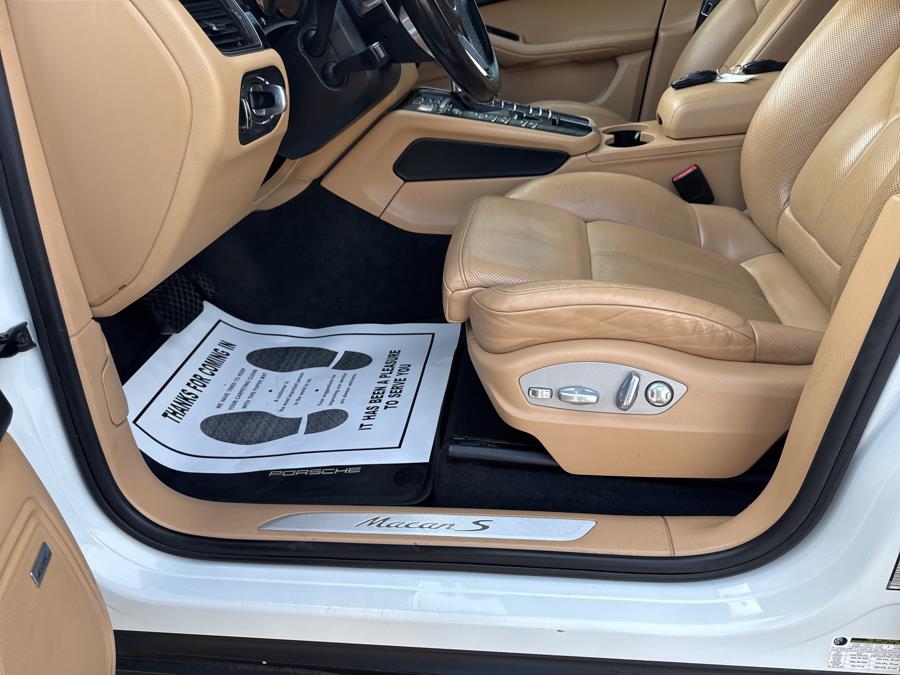 2017 PORSCHE MACAN S S AWD, available for sale in Milford, Connecticut | Superior Motors LLC. Milford, Connecticut 2017 PORSCHE MACAN S S AWD, available for sale in Milford, Connecticut | Superior Motors LLC. Milford, Connecticut