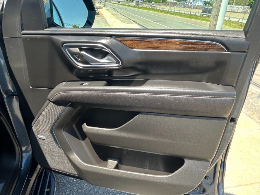 2021 Chevrolet Tahoe 4WD 4dr Premier, available for sale in West Babylon, New York | New Gen Auto Group. West Babylon, New York 2021 Chevrolet Tahoe 4WD 4dr Premier, available for sale in West Babylon, New York | New Gen Auto Group. West Babylon, New York