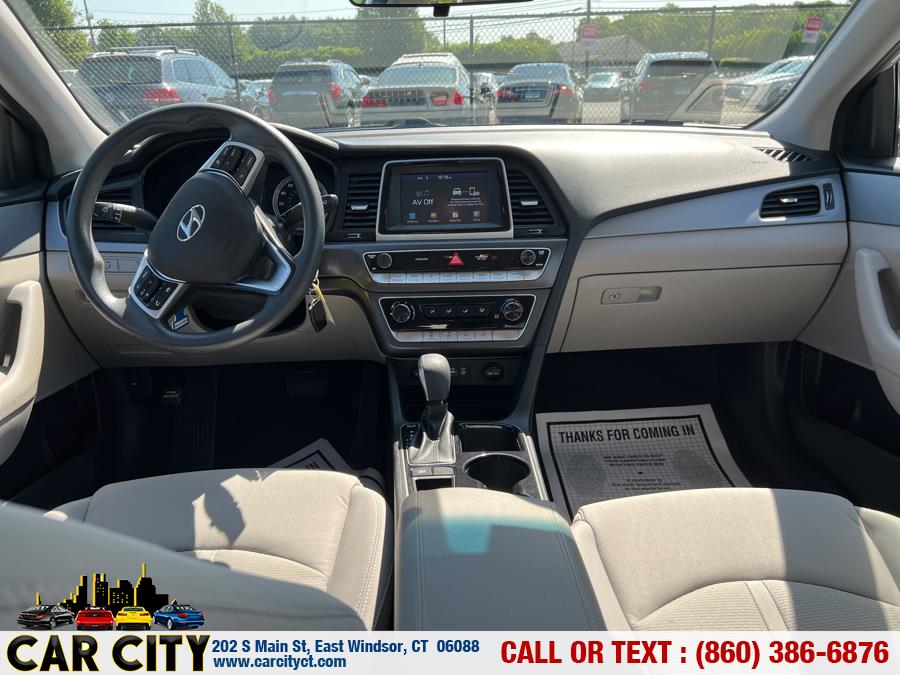2019 Hyundai Sonata SE 2.4L, available for sale in East Windsor, Connecticut | Car City LLC. East Windsor, Connecticut 2019 Hyundai Sonata SE 2.4L, available for sale in East Windsor, Connecticut | Car City LLC. East Windsor, Connecticut