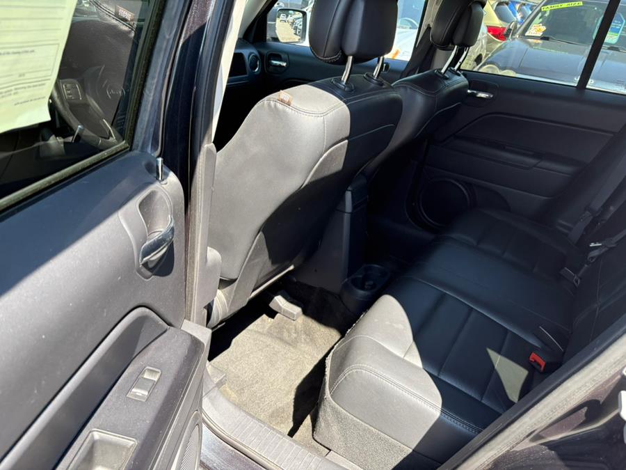 2016 Jeep Patriot 4WD 4dr High Altitude Edition, available for sale in East Windsor, Connecticut | CT Car Co LLC. East Windsor, Connecticut 2016 Jeep Patriot 4WD 4dr High Altitude Edition, available for sale in East Windsor, Connecticut | CT Car Co LLC. East Windsor, Connecticut