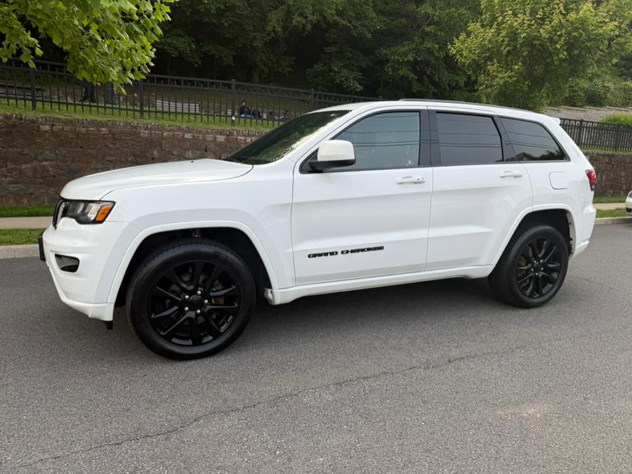 Used 2018 Jeep Grand Cherokee in NEWARK, New Jersey | Easy Credit of Jersey. NEWARK, New Jersey