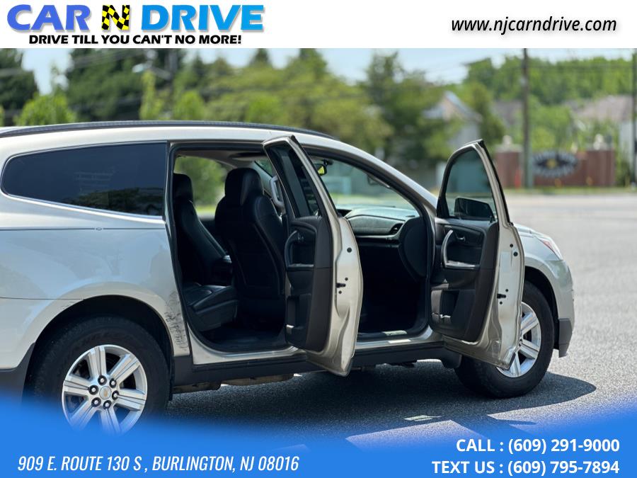 2014 Chevrolet Traverse 2LT, available for sale in Hempstead, New York | VIP Auto Credit Express. Hempstead, New York 2014 Chevrolet Traverse 2LT, available for sale in Hempstead, New York | VIP Auto Credit Express. Hempstead, New York