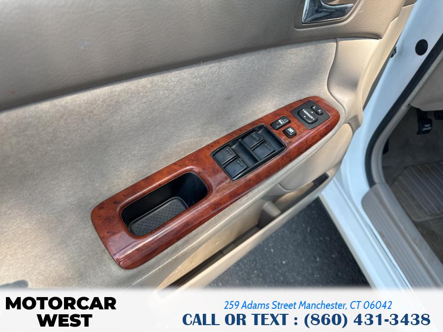 2004 Toyota Camry 4dr Sdn XLE Auto (Natl), available for sale in Manchester, Connecticut | Motorcar West. Manchester, Connecticut 2004 Toyota Camry 4dr Sdn XLE Auto (Natl), available for sale in Manchester, Connecticut | Motorcar West. Manchester, Connecticut