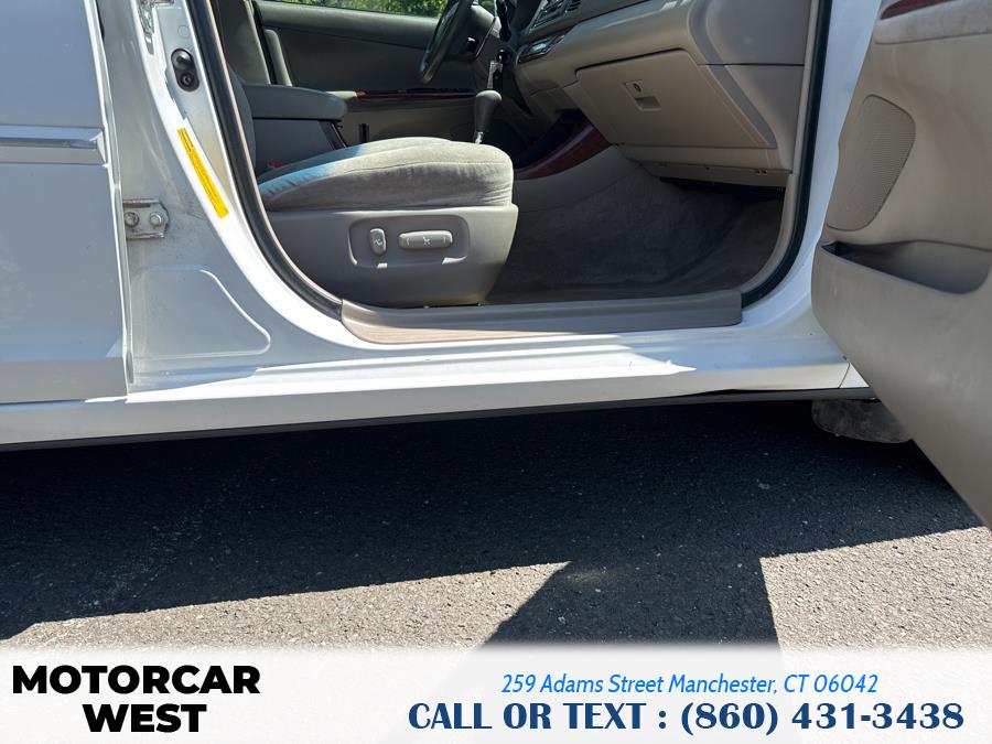 2004 Toyota Camry 4dr Sdn XLE Auto (Natl), available for sale in Manchester, Connecticut | Motorcar West. Manchester, Connecticut 2004 Toyota Camry 4dr Sdn XLE Auto (Natl), available for sale in Manchester, Connecticut | Motorcar West. Manchester, Connecticut