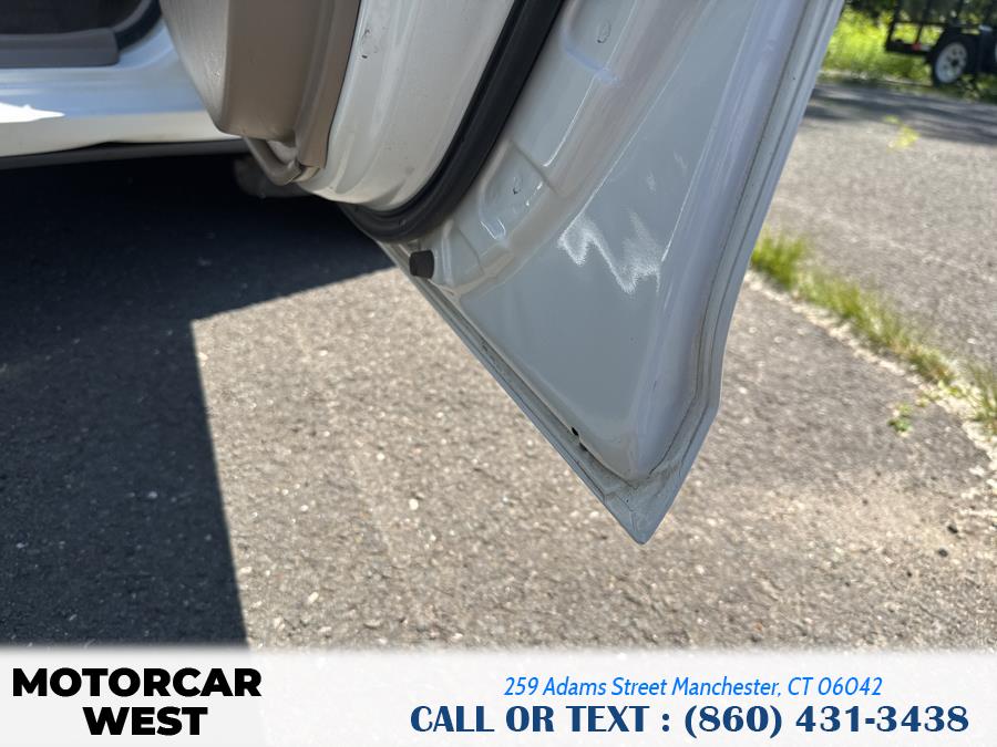 2004 Toyota Camry 4dr Sdn XLE Auto (Natl), available for sale in Manchester, Connecticut | Motorcar West. Manchester, Connecticut 2004 Toyota Camry 4dr Sdn XLE Auto (Natl), available for sale in Manchester, Connecticut | Motorcar West. Manchester, Connecticut