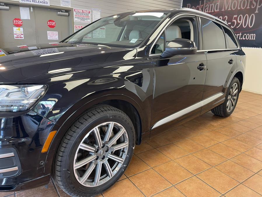 2019 Audi Q7 SE Premium Plus 55 TFSI quattro, available for sale in Suffern, New York | Rockland Motor Sport. Suffern, New York 2019 Audi Q7 SE Premium Plus 55 TFSI quattro, available for sale in Suffern, New York | Rockland Motor Sport. Suffern, New York