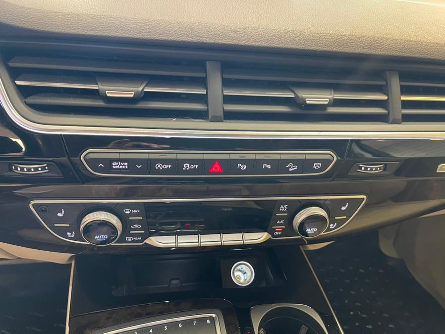 2019 Audi Q7 SE Premium Plus 55 TFSI quattro, available for sale in Suffern, New York | Rockland Motor Sport. Suffern, New York 2019 Audi Q7 SE Premium Plus 55 TFSI quattro, available for sale in Suffern, New York | Rockland Motor Sport. Suffern, New York